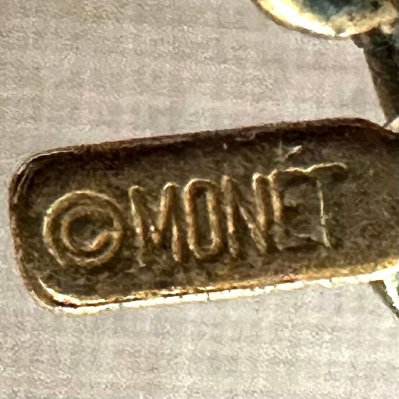 Vintage Monet retro Beaded Necklace Red White Black - Picture 6 of 6